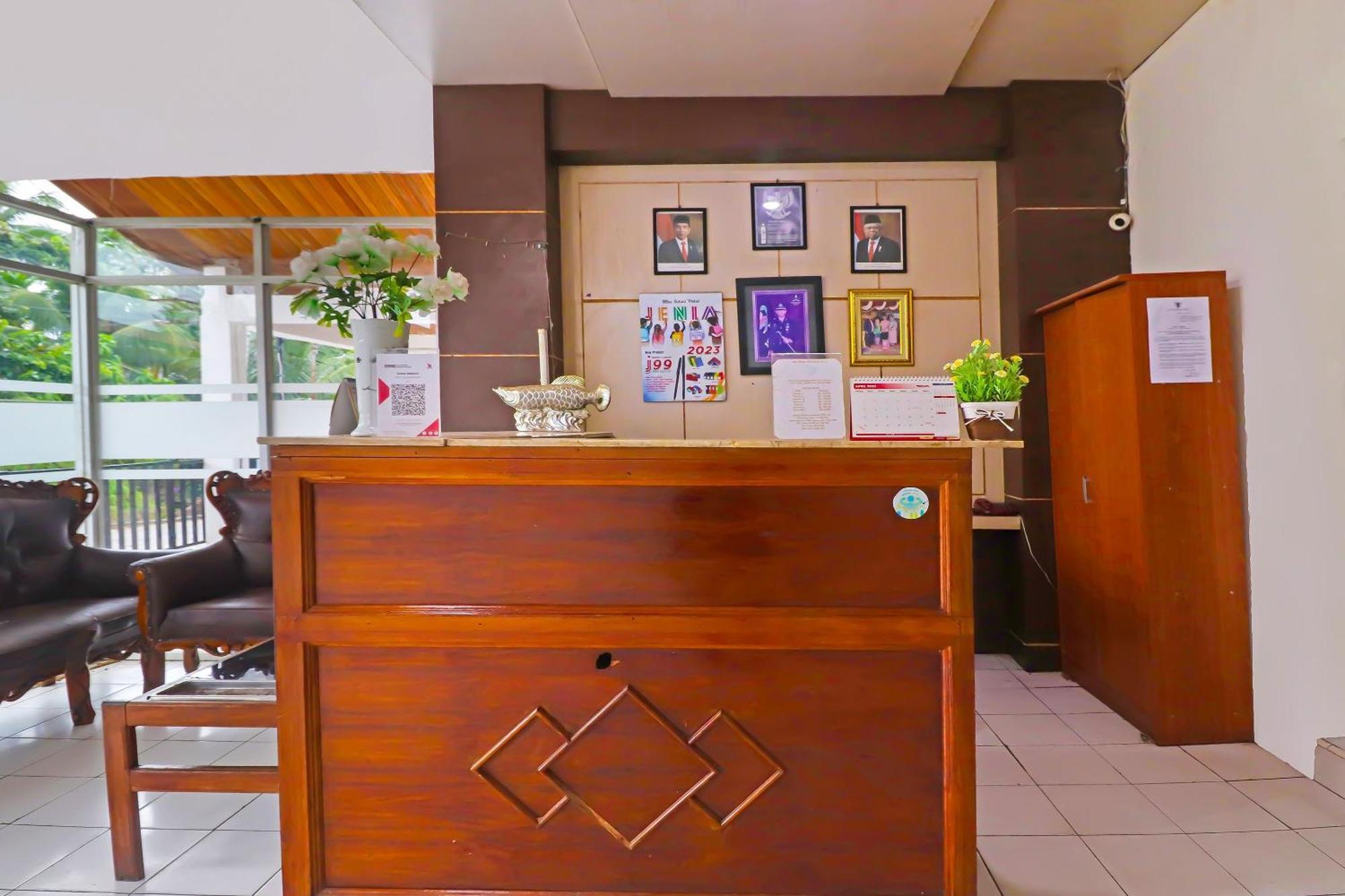 Oyo 92484 Wisma Permata Syariah Bangko Exterior photo